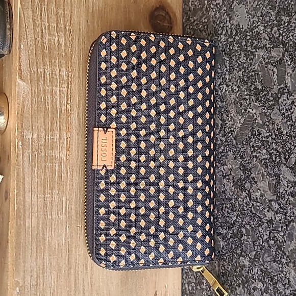 Fossil Handbags - Fossil Zip Closure Wallet